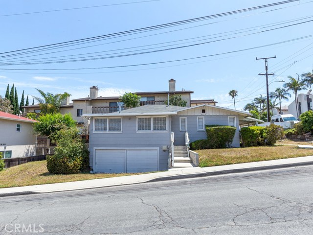 2101 Rockefeller Lane, Redondo Beach, California 90278, 2 Bedrooms Bedrooms, ,1 BathroomBathrooms,Residential,Sold,Rockefeller,SB19174317