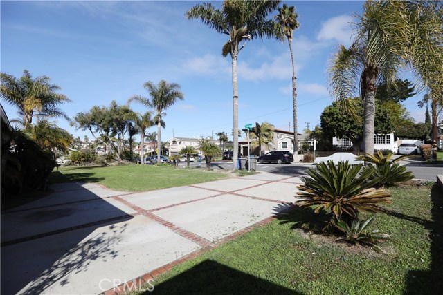 1020 Avenue A, Redondo Beach, California 90277, 3 Bedrooms Bedrooms, ,2 BathroomsBathrooms,Residential,Sold,Avenue A,PV19048486