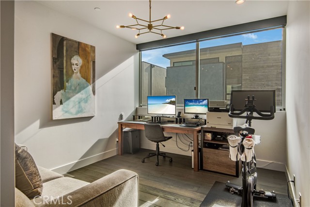 218 1st Place, Manhattan Beach, California 90266, 3 Bedrooms Bedrooms, ,3 BathroomsBathrooms,Residential,Sold,1st,PV21075886