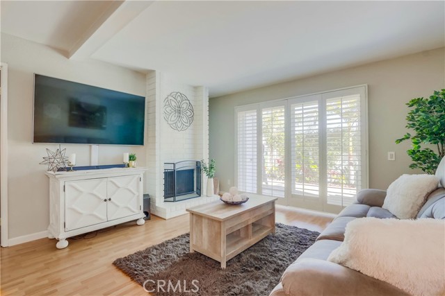 Detail Gallery Image 1 of 1 For 926 Van Ness Ct, Costa Mesa,  CA 92626 - 4 Beds | 2/1 Baths