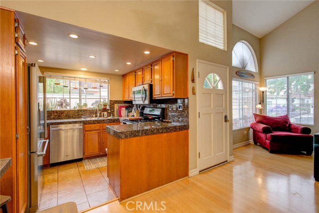 2217 Vanderbilt Lane, Redondo Beach, California 90278, 2 Bedrooms Bedrooms, ,1 BathroomBathrooms,Residential,Sold,Vanderbilt,SB19150868