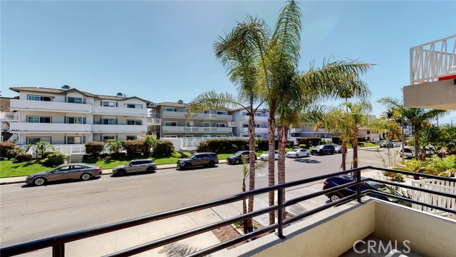 507 Monterey Boulevard, Hermosa Beach, California 90254, 3 Bedrooms Bedrooms, ,2 BathroomsBathrooms,Residential,Sold,Monterey,SB20119447