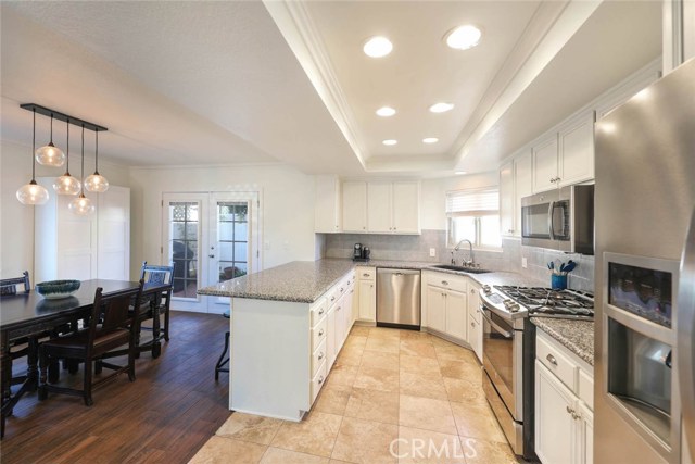 2803 Blossom Lane, Redondo Beach, California 90278, 4 Bedrooms Bedrooms, ,2 BathroomsBathrooms,Residential,Sold,Blossom,OC20238591