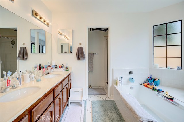 1617 Havemeyer Lane, Redondo Beach, California 90278, 3 Bedrooms Bedrooms, ,2 BathroomsBathrooms,Residential,Sold,Havemeyer,SB18192106