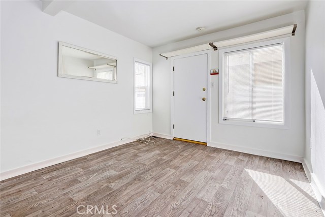 2302 Ozone Court, Hermosa Beach, California 90254, 1 Bedroom Bedrooms, ,2 BathroomsBathrooms,Residential,Sold,Ozone,SB18268749