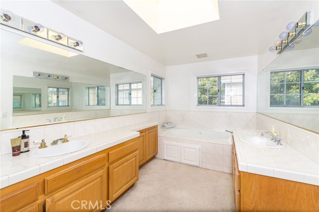 2101 Mackay Lane, Redondo Beach, California 90278, 4 Bedrooms Bedrooms, ,2 BathroomsBathrooms,Residential,Sold,Mackay,SB18133550