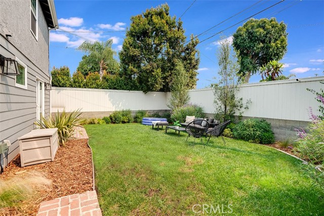 3528 Maple Avenue, Manhattan Beach, California 90266, 3 Bedrooms Bedrooms, ,2 BathroomsBathrooms,Residential,Sold,Maple,SB20187420