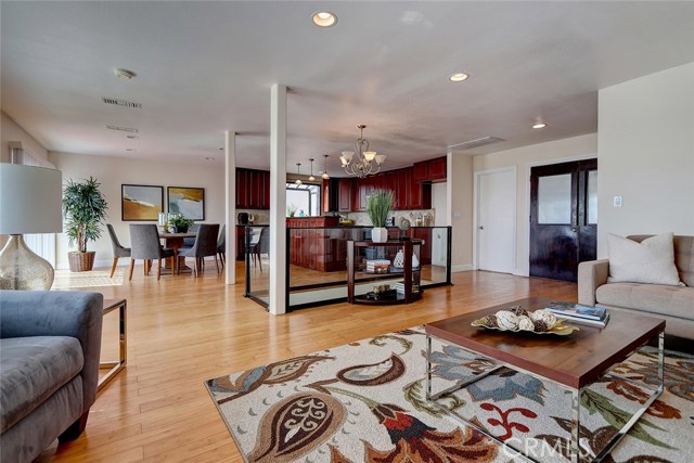 438 Prospect Avenue, Redondo Beach, California 90277, 4 Bedrooms Bedrooms, ,2 BathroomsBathrooms,Residential,Sold,Prospect,SB18153937