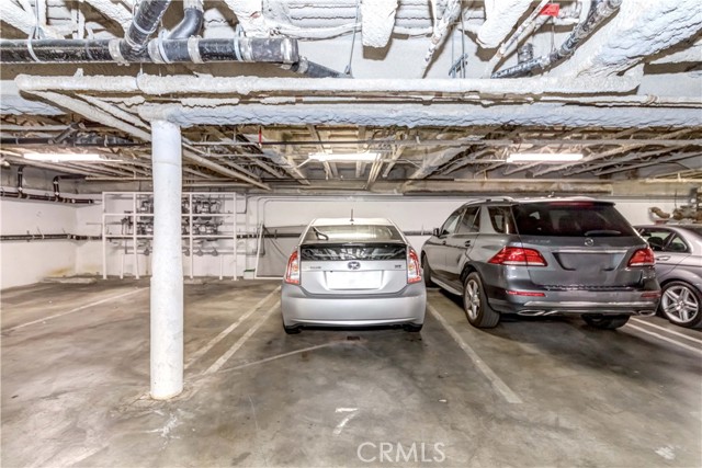 1 Bed Home for Sale in Beverly Hills, California