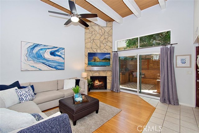 1908 Grant Avenue, Redondo Beach, California 90278, 2 Bedrooms Bedrooms, ,1 BathroomBathrooms,Residential,Sold,Grant,SB20153230