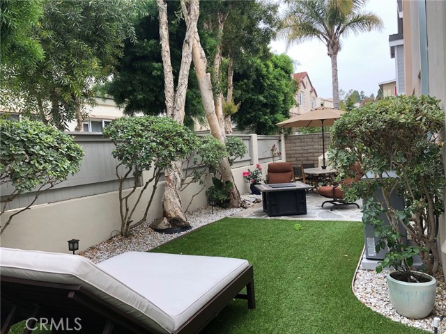 2220 Rockefeller Lane, Redondo Beach, California 90278, 3 Bedrooms Bedrooms, ,2 BathroomsBathrooms,Residential,Sold,Rockefeller,PV19241545
