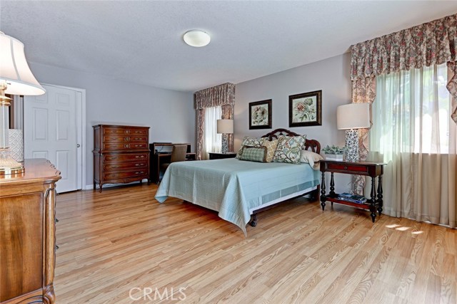 2103 Bataan Road, Redondo Beach, California 90278, 3 Bedrooms Bedrooms, ,2 BathroomsBathrooms,Residential,Sold,Bataan,SB17145810