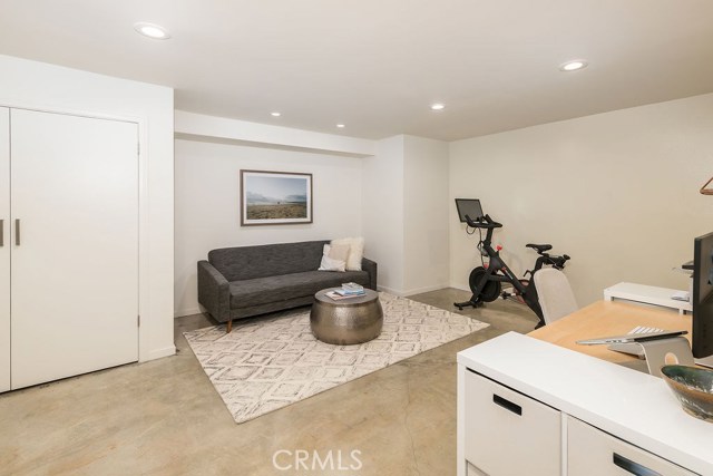 222 Guadalupe Avenue, Redondo Beach, California 90277, 4 Bedrooms Bedrooms, ,1 BathroomBathrooms,Residential,Sold,Guadalupe,SB19253760