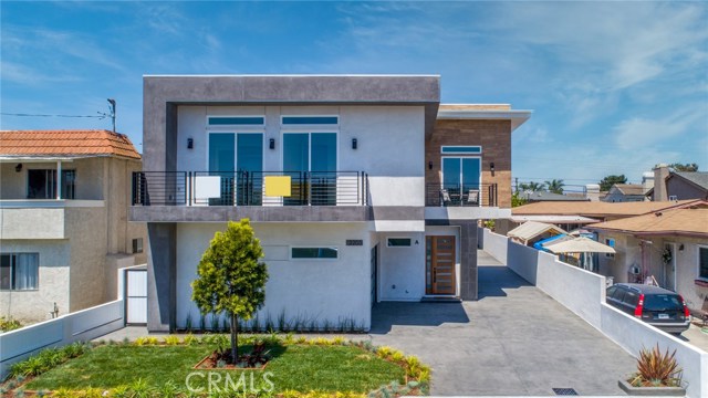 2203 Ruhland Avenue, Redondo Beach, California 90278, 4 Bedrooms Bedrooms, ,3 BathroomsBathrooms,Residential,Sold,Ruhland,PV20081297