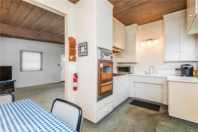 600 El Redondo Avenue, Redondo Beach, California 90277, 3 Bedrooms Bedrooms, ,2 BathroomsBathrooms,Residential,Sold,El Redondo,SB17162197