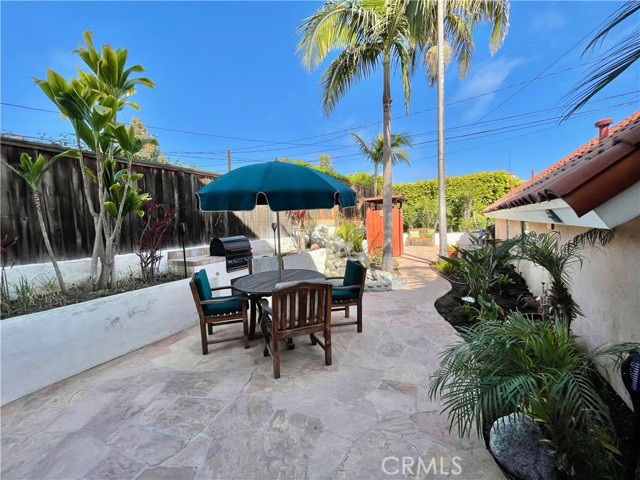 808 Juanita Avenue, Redondo Beach, California 90277, 5 Bedrooms Bedrooms, ,3 BathroomsBathrooms,Residential,Sold,Juanita,IN21096343