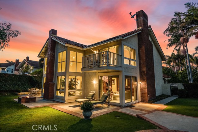 30 Country Lane, Rolling Hills Estates, California 90274, 4 Bedrooms Bedrooms, ,3 BathroomsBathrooms,Residential,Sold,Country,PV20008368