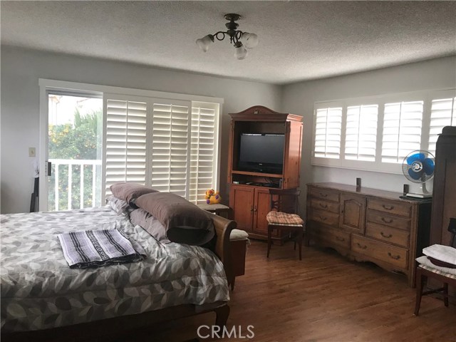 711 Maria Avenue, Redondo Beach, California 90277, 3 Bedrooms Bedrooms, ,3 BathroomsBathrooms,Residential,Sold,Maria,SB20257032