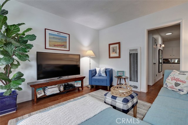 1621 Spreckels Lane, Redondo Beach, California 90278, 3 Bedrooms Bedrooms, ,1 BathroomBathrooms,Residential,Sold,Spreckels,SB19151892