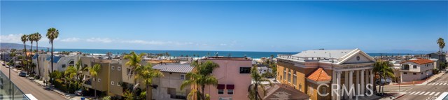 1530 Manhattan Avenue, Hermosa Beach, California 90254, 4 Bedrooms Bedrooms, ,3 BathroomsBathrooms,Residential,Sold,Manhattan,SB17147008