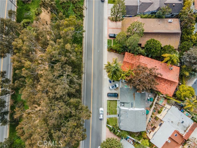 2217 Valley Drive, Manhattan Beach, California 90266, 4 Bedrooms Bedrooms, ,2 BathroomsBathrooms,Residential,Sold,Valley,SB21051487