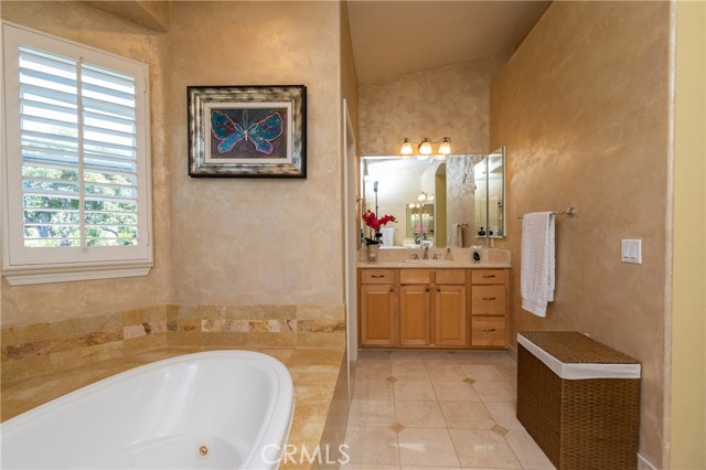 729 Amy Lane, Redondo Beach, California 90278, 6 Bedrooms Bedrooms, ,4 BathroomsBathrooms,Residential,Sold,Amy,PV20208343