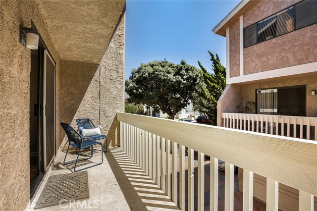 519 Meyer Lane, Redondo Beach, California 90278, 2 Bedrooms Bedrooms, ,2 BathroomsBathrooms,Residential,Sold,Meyer,SB18087270