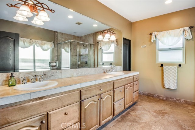 202 Irena Avenue, Redondo Beach, California 90277, 3 Bedrooms Bedrooms, ,3 BathroomsBathrooms,Residential,Sold,Irena,SB19148601