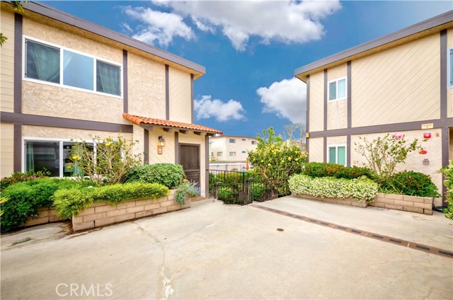 2120 Dufour Avenue, Redondo Beach, California 90278, 2 Bedrooms Bedrooms, ,2 BathroomsBathrooms,Residential,Sold,Dufour,SB21109582