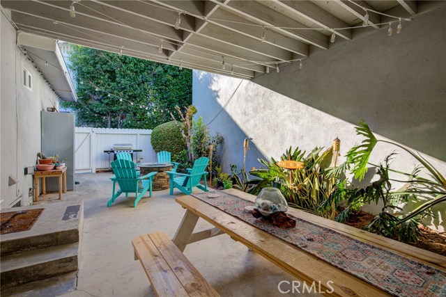 2211 Nelson Avenue, Redondo Beach, California 90278, 6 Bedrooms Bedrooms, ,3 BathroomsBathrooms,Residential,Sold,Nelson,SB19252615
