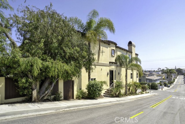 1601 Stanford Avenue, Redondo Beach, California 90278, 5 Bedrooms Bedrooms, ,4 BathroomsBathrooms,Residential,Sold,Stanford,SB17153617