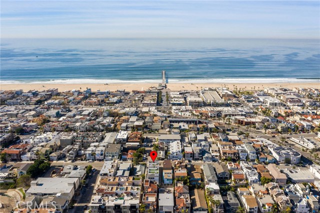 1102 Loma Dr Drive, Hermosa Beach, California 90254, 3 Bedrooms Bedrooms, ,1 BathroomBathrooms,Residential,Sold,Loma Dr,SB21008309