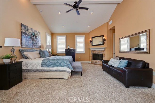 2021 Gates Avenue, Redondo Beach, California 90278, 4 Bedrooms Bedrooms, ,3 BathroomsBathrooms,Residential,Sold,Gates,SB18274238