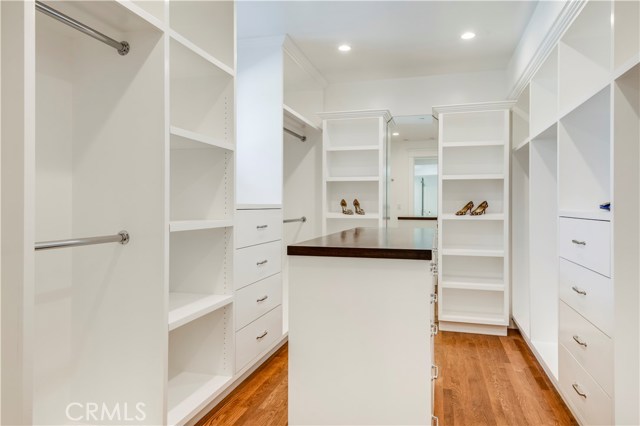 424 1st Street, Manhattan Beach, California 90266, 5 Bedrooms Bedrooms, ,4 BathroomsBathrooms,Residential,Sold,1st,SB19151992