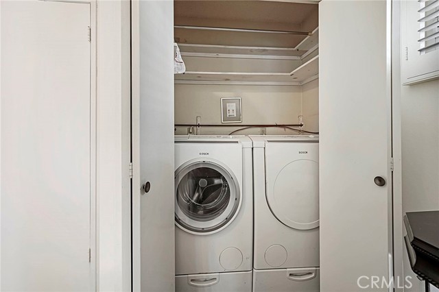 1923 Grant Avenue, Redondo Beach, California 90278, 2 Bedrooms Bedrooms, ,1 BathroomBathrooms,Residential,Sold,Grant,SB21041133