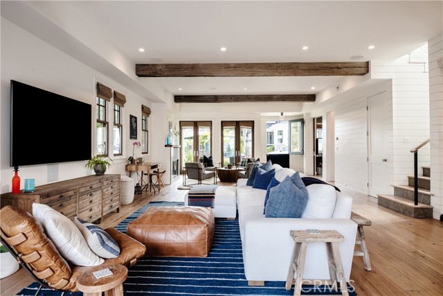 539 23rd Street, Manhattan Beach, California 90266, 5 Bedrooms Bedrooms, ,2 BathroomsBathrooms,Residential,Sold,23rd,SB21059502