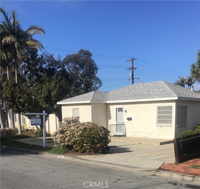 1009 10th Street, Manhattan Beach, California 90266, 2 Bedrooms Bedrooms, ,1 BathroomBathrooms,Residential,Sold,10th,SB19003062