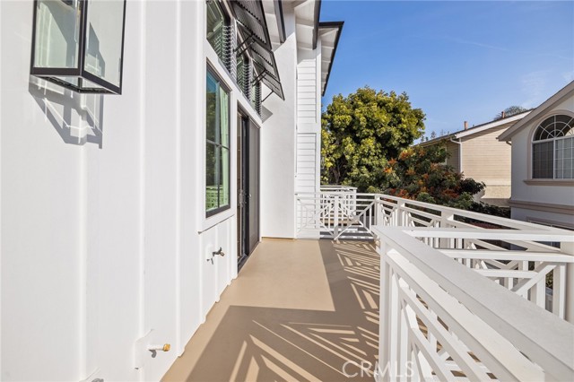 2114 Carnegie Lane, Redondo Beach, California 90278, 5 Bedrooms Bedrooms, ,5 BathroomsBathrooms,Residential,Sold,Carnegie,SB21029728