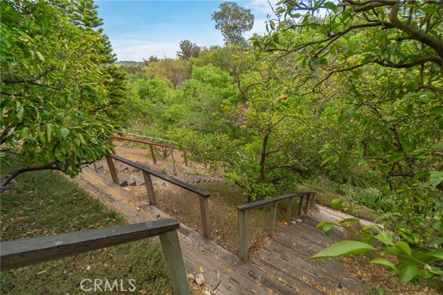 4 Spinning Wheel Lane, Rolling Hills Estates, California 90274, 4 Bedrooms Bedrooms, ,3 BathroomsBathrooms,Residential,Sold,Spinning Wheel,SB21079311