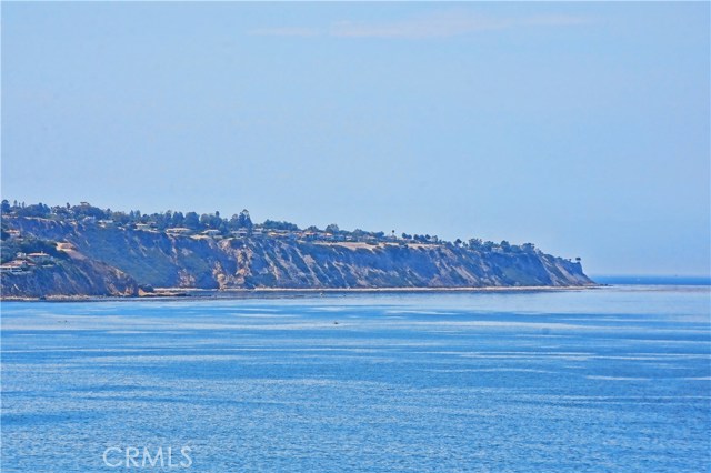 531 Esplanade, Redondo Beach, California 90277, 2 Bedrooms Bedrooms, ,2 BathroomsBathrooms,Residential,Sold,Esplanade,SB20162975