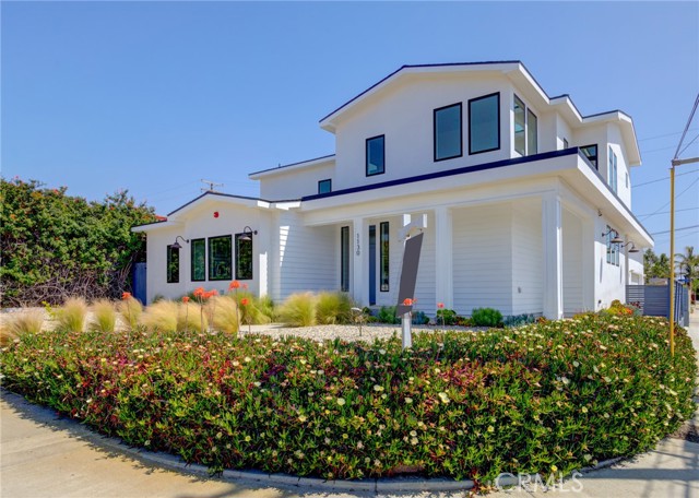 1130 21st Street, Manhattan Beach, California 90266, 5 Bedrooms Bedrooms, ,4 BathroomsBathrooms,Residential,Sold,21st,SB21098347