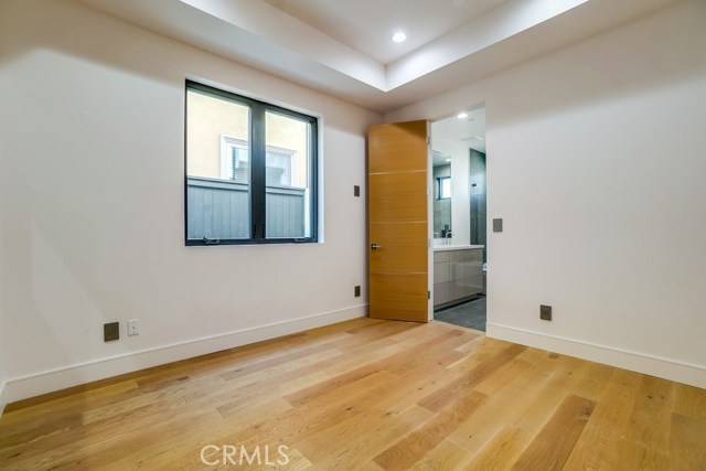 521 Helberta Avenue, Redondo Beach, California 90277, 4 Bedrooms Bedrooms, ,3 BathroomsBathrooms,Residential,Sold,Helberta,SB19088015