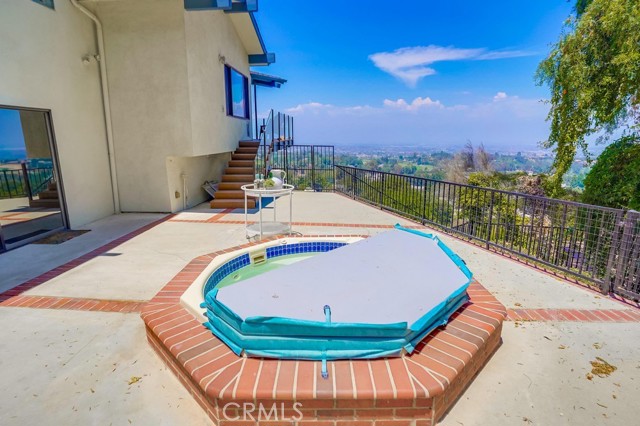 16 Deerhill Drive, Rolling Hills Estates, California 90274, 4 Bedrooms Bedrooms, ,3 BathroomsBathrooms,Residential,Sold,Deerhill,PV21103013
