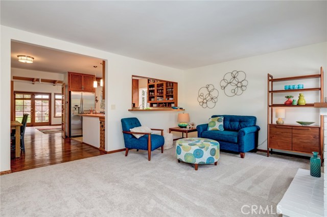 607 Camino Real, Redondo Beach, California 90277, 2 Bedrooms Bedrooms, ,2 BathroomsBathrooms,Residential,Sold,Camino Real,SB20134527