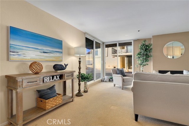 555 Esplanade, Redondo Beach, California 90277, 2 Bedrooms Bedrooms, ,2 BathroomsBathrooms,Residential,Sold,Esplanade,SB21016933