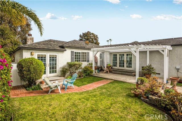 1159 Lynngrove Drive, Manhattan Beach, California 90266, 2 Bedrooms Bedrooms, ,2 BathroomsBathrooms,Residential,Sold,Lynngrove,SB18058801