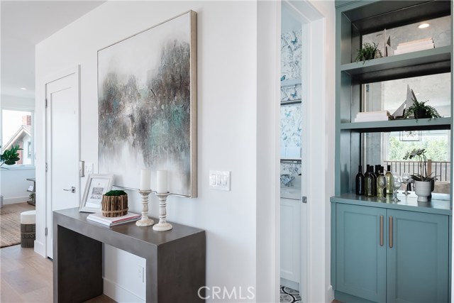 409 30th Street, Manhattan Beach, California 90266, 4 Bedrooms Bedrooms, ,2 BathroomsBathrooms,Residential,Sold,30th,SB20162447