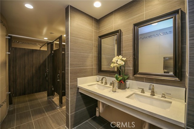 Firestone, 90638, ,For Sale,Firestone,PW20206594