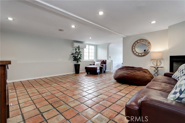 1627 Van Horne Lane, Redondo Beach, California 90278, 3 Bedrooms Bedrooms, ,1 BathroomBathrooms,Residential,Sold,Van Horne,SB20069859