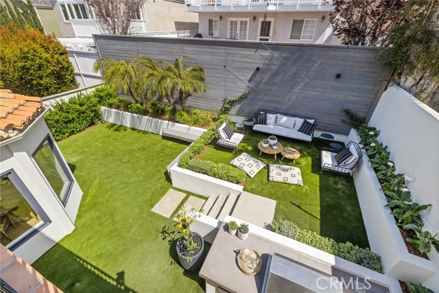 2408 Pine Avenue, Manhattan Beach, California 90266, 4 Bedrooms Bedrooms, ,3 BathroomsBathrooms,Residential,Sold,Pine,SB21066835